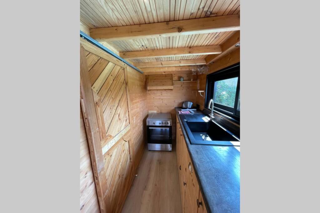 Myinsolite - Tiny-House, Jacuzzi, Brasero, Piscine Aigues-Mortes Zewnętrze zdjęcie